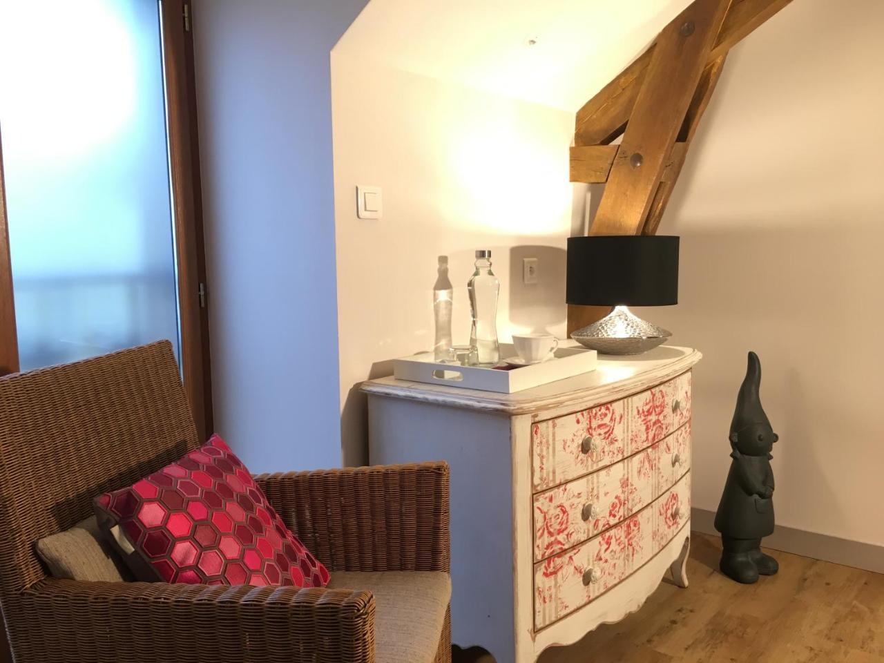 Bed and Breakfast Domaine De La Fontaine Chavagne Экстерьер фото